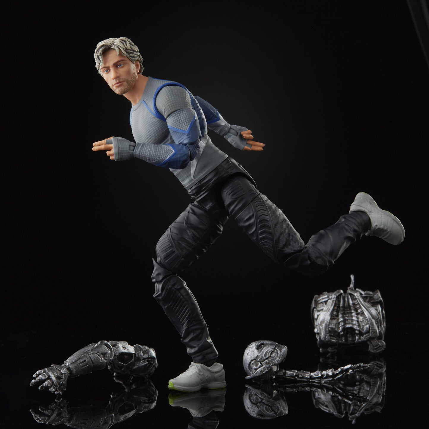 Hasbro Marvel Legends Series 6-inch Quicksilver