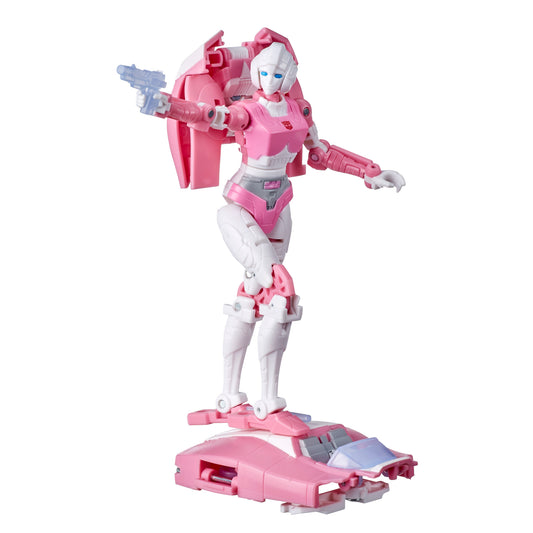 Transformers Kingdom Deluxe WFC-K17 Arcee