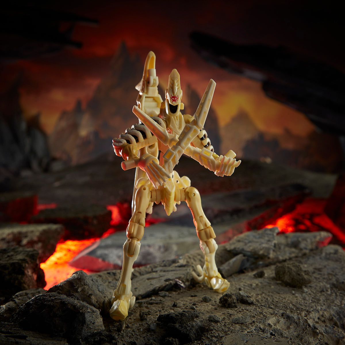 Transformers Generations War for Cybertron: Kingdom Deluxe WFC-K25 Wingfinger