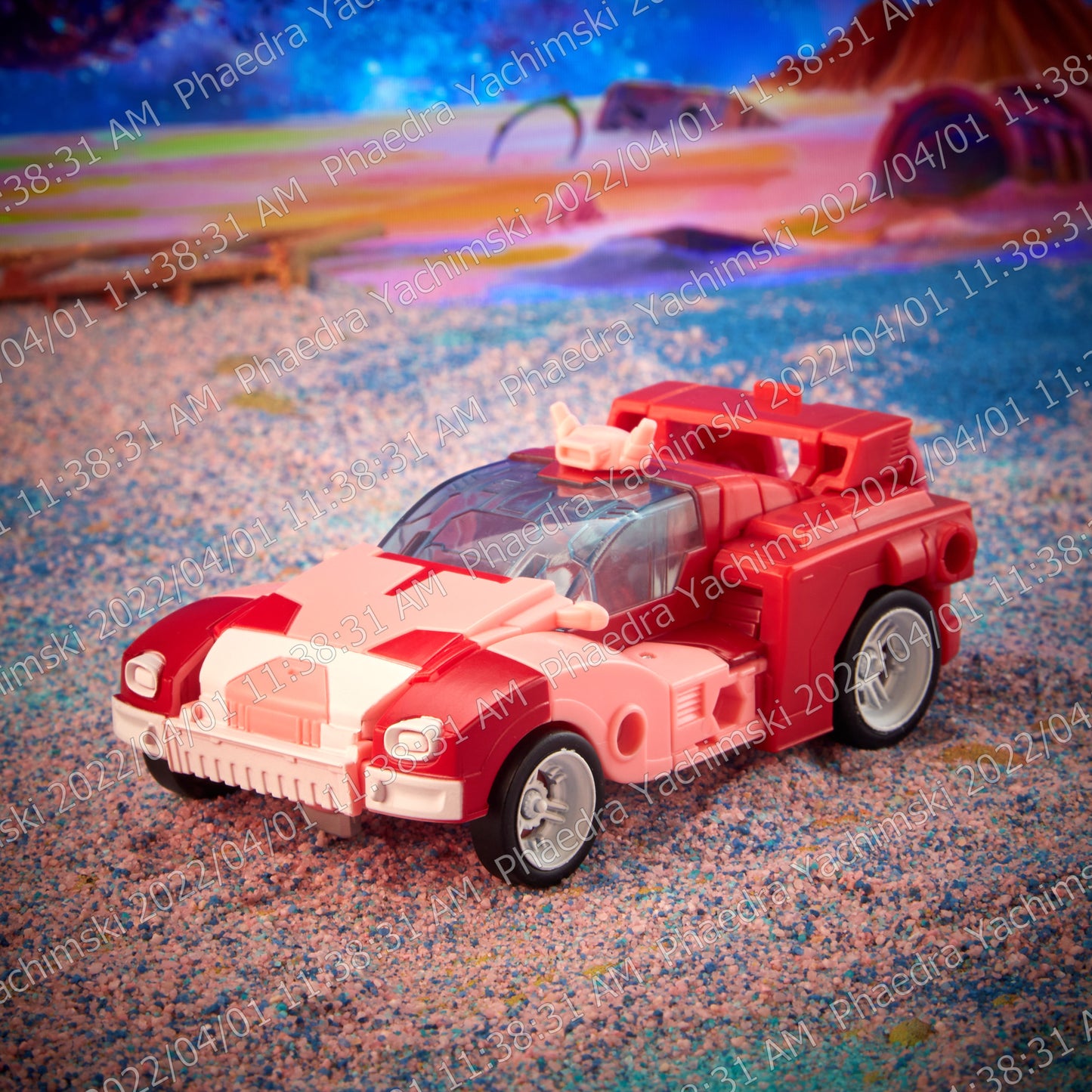 Transformers Generations Legacy Deluxe Elita-1