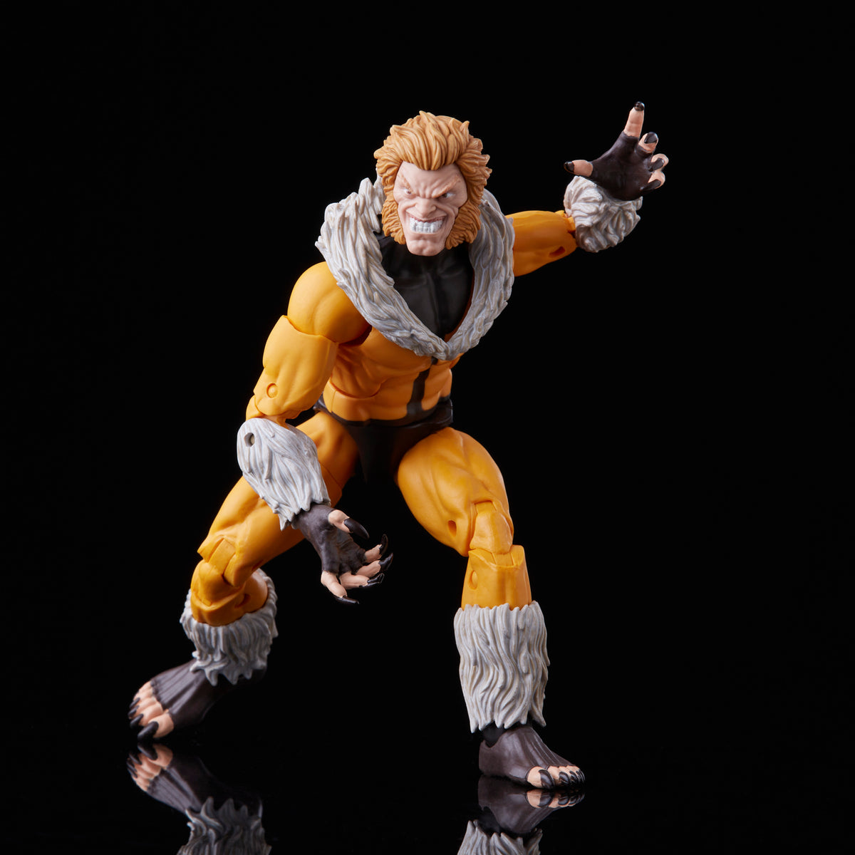 Marvel Legends Series Sabretooth - PRE-ORDER